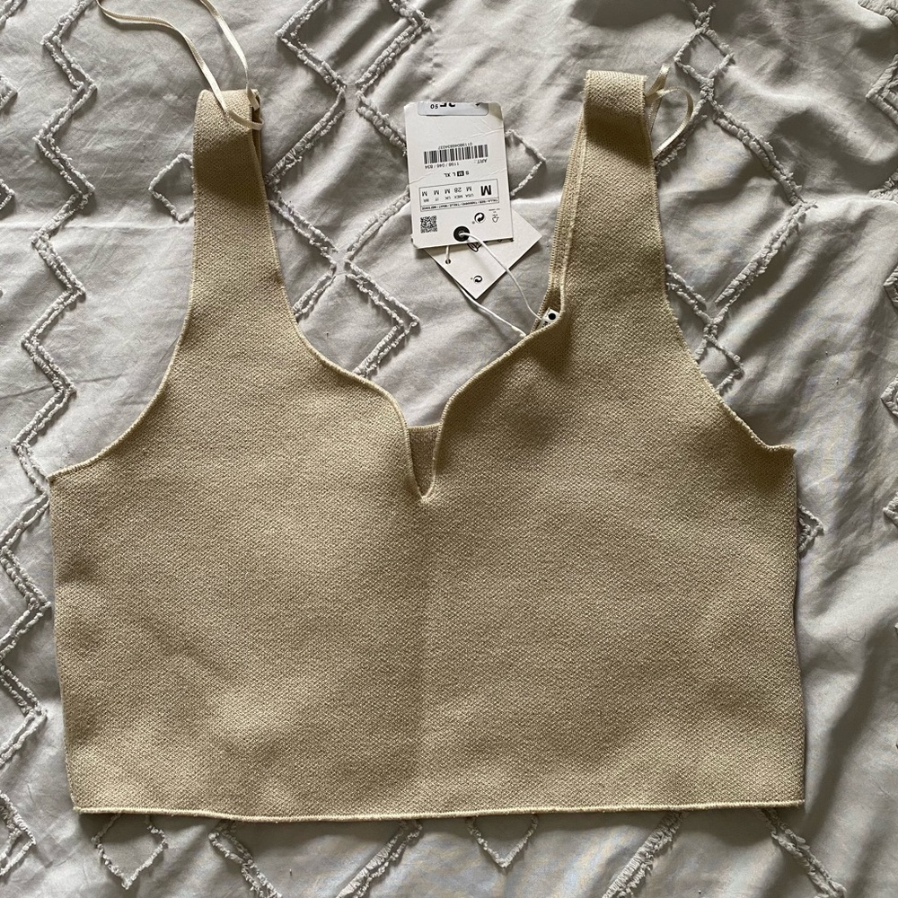 nwt Zara knit crop top M